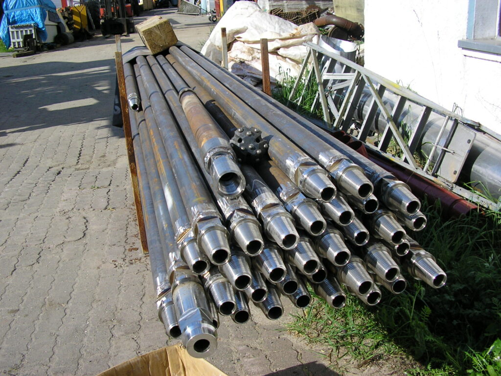 Drill pipes, Bohrrohr 76, 82,5,, 108 PSG oder 2 3/8" ,tieges, drill rods