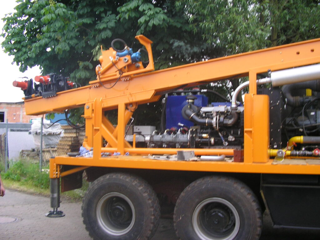 Bohak KL400 drilling rig